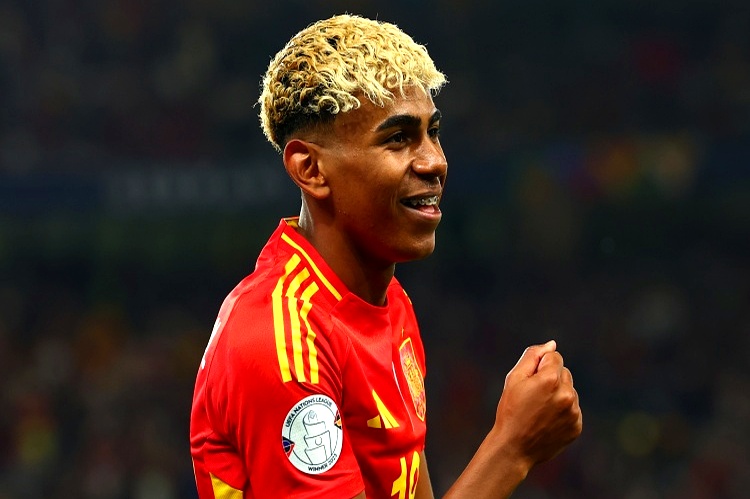 开云电竞 -包含欧超杯今晚再迎强敌；底特律活塞单刀错失；主帅态度：信心回归；细节决定成败的词条